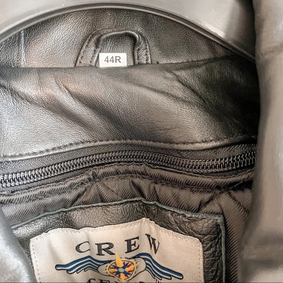 NWOT Crew Outfitters black crew bomber jacket - Picture 5 of 14